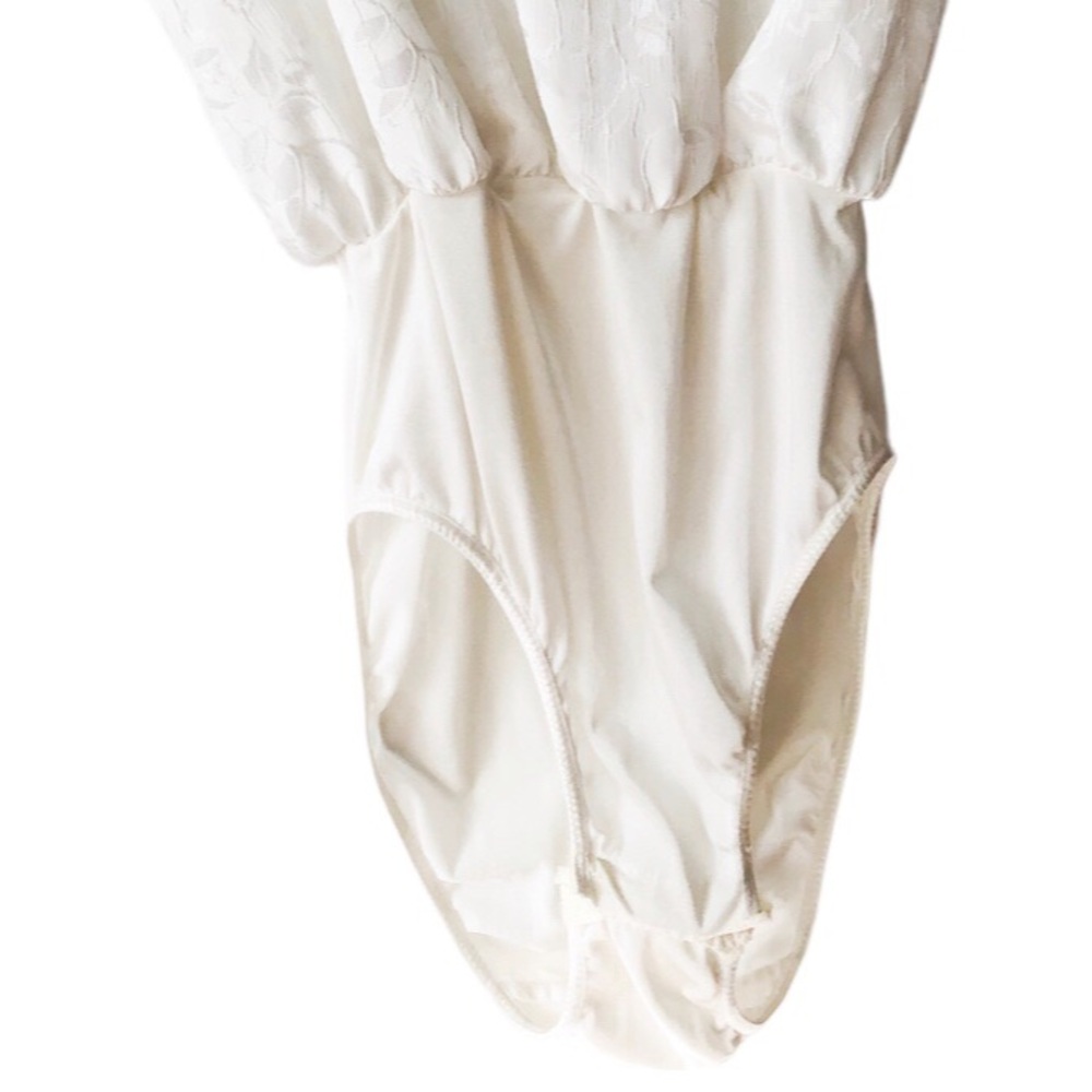 Bodysuit Short Sleeve Cream Satin and Lace Marks & Spencer Size 14/Large - Picture 4 of 16